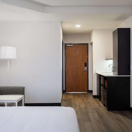Spark By Hilton Guelph Exteriör bild