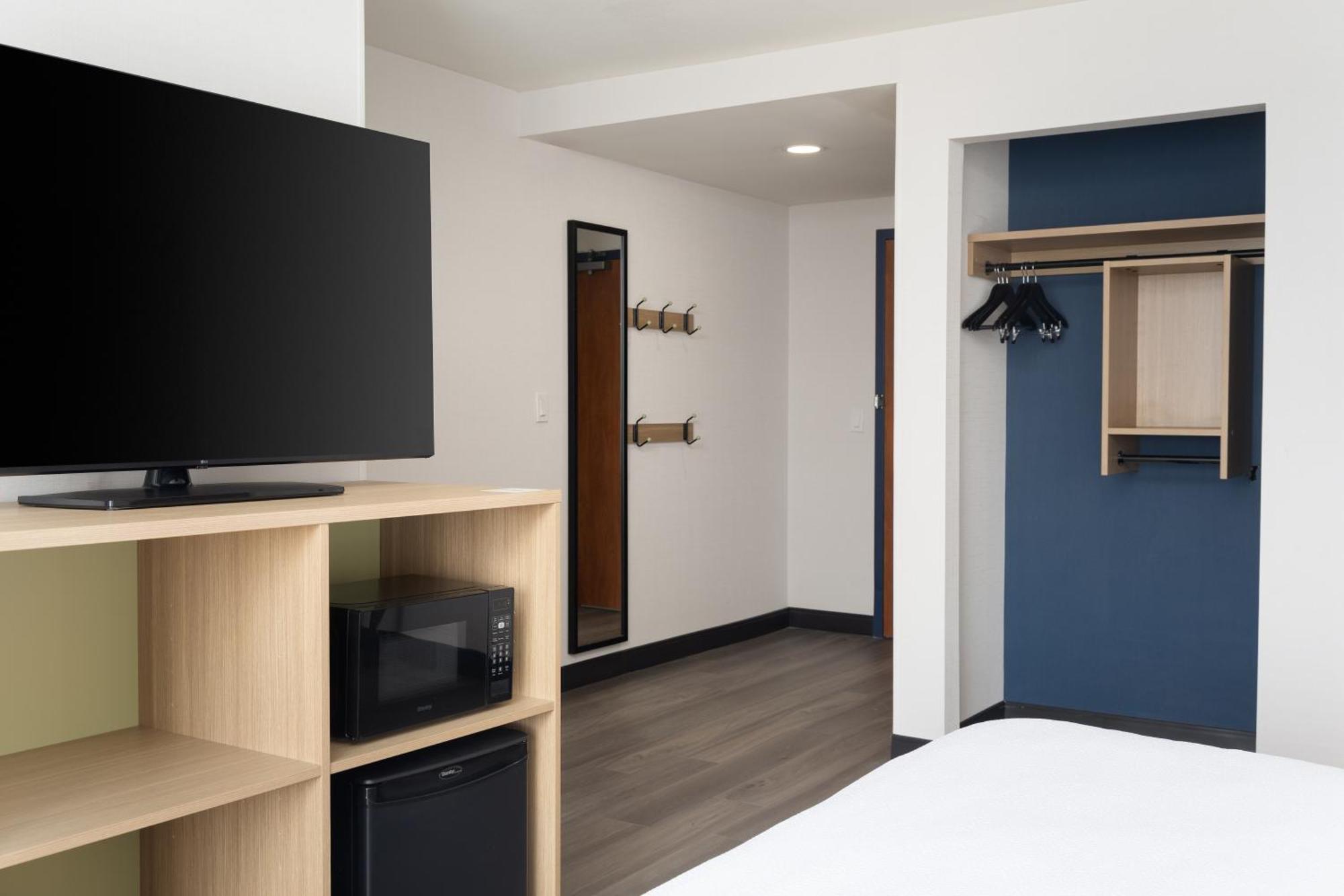 Spark By Hilton Guelph Exteriör bild