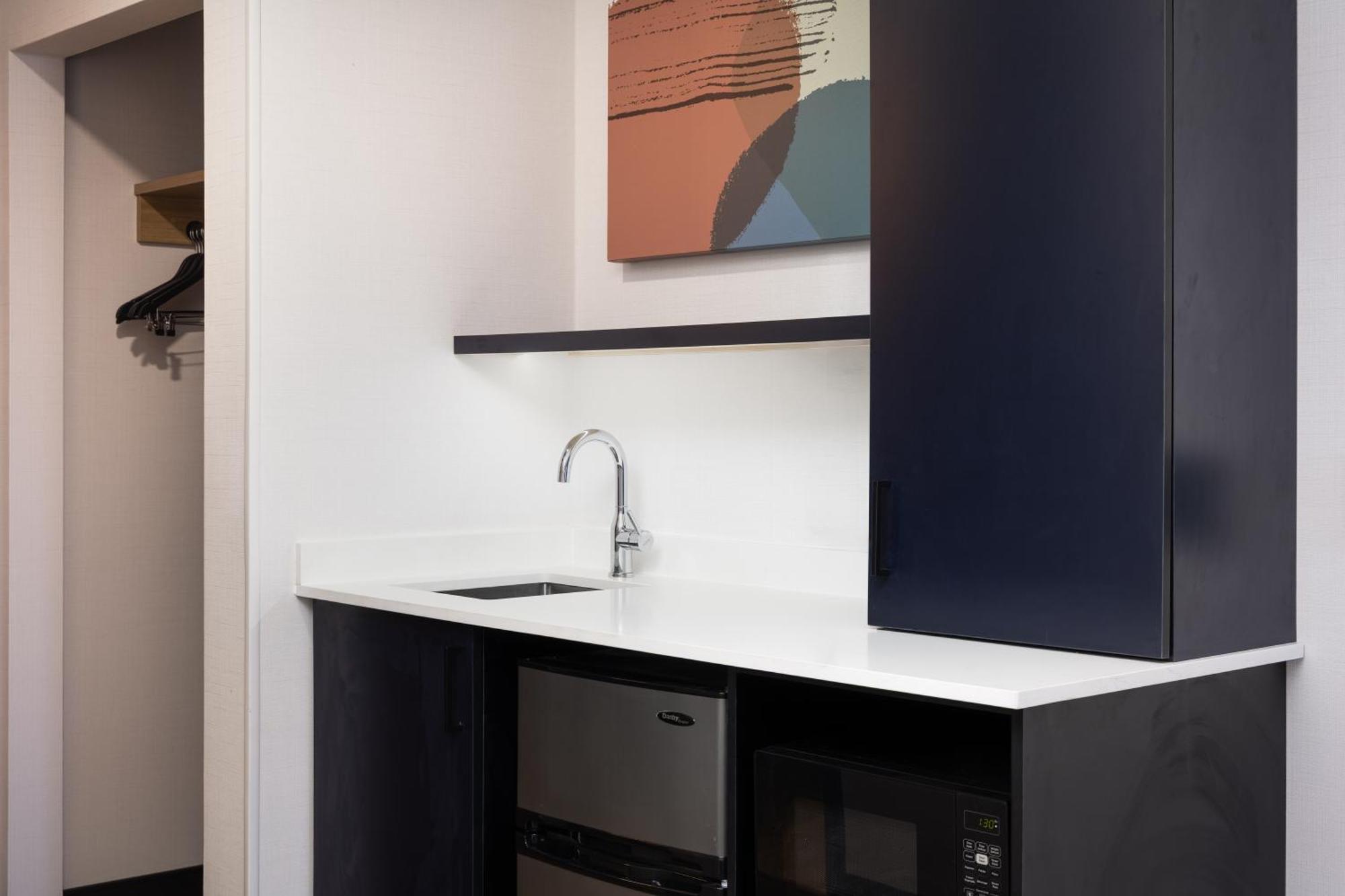 Spark By Hilton Guelph Exteriör bild