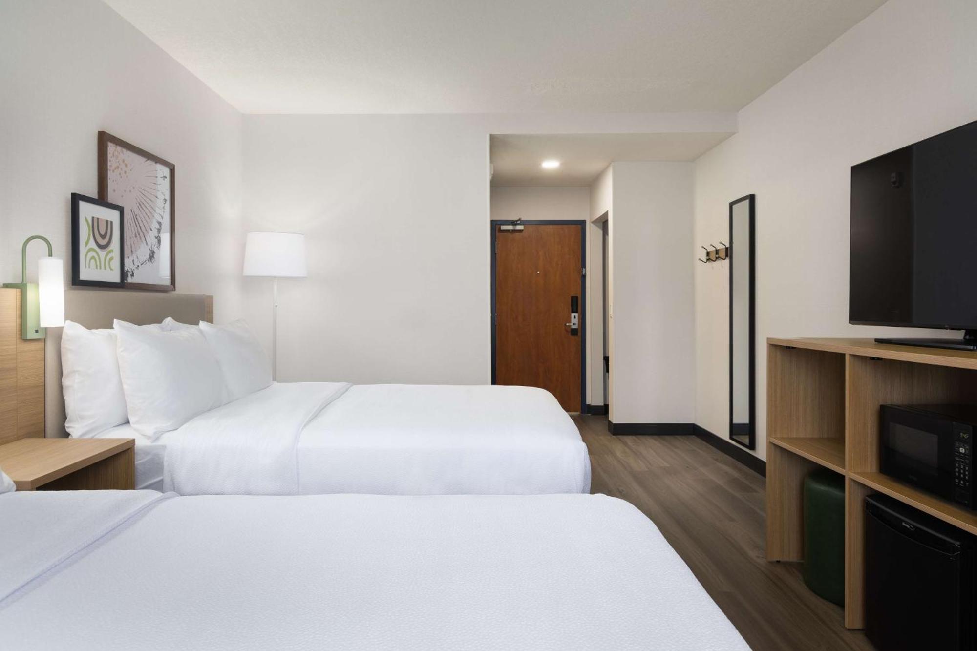Spark By Hilton Guelph Exteriör bild