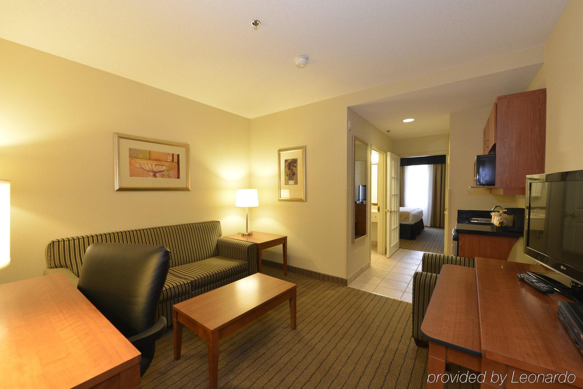 Holiday Inn Express And Suites Guelph, An Ihg Hotel Exteriör bild