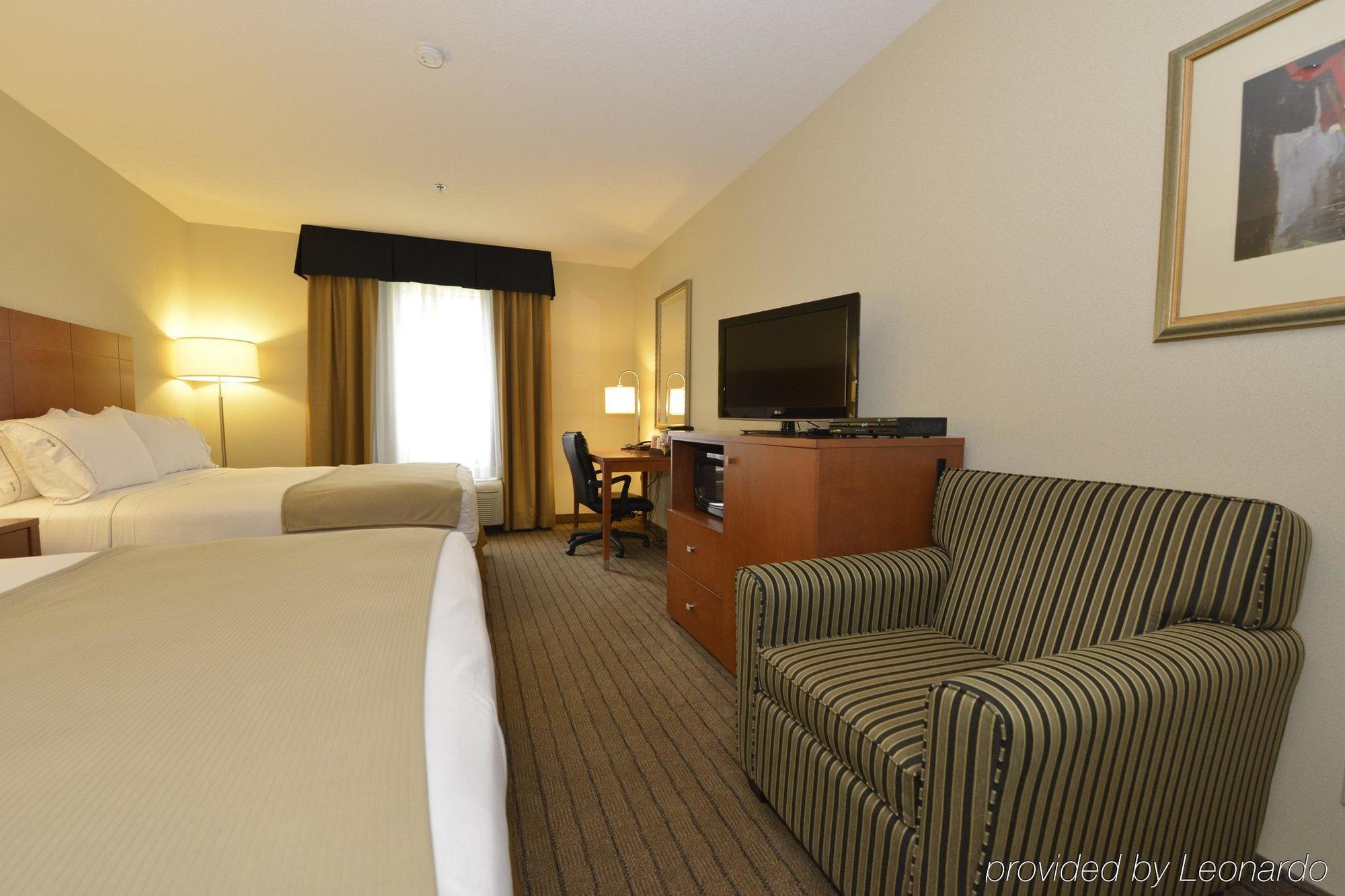 Holiday Inn Express And Suites Guelph, An Ihg Hotel Exteriör bild