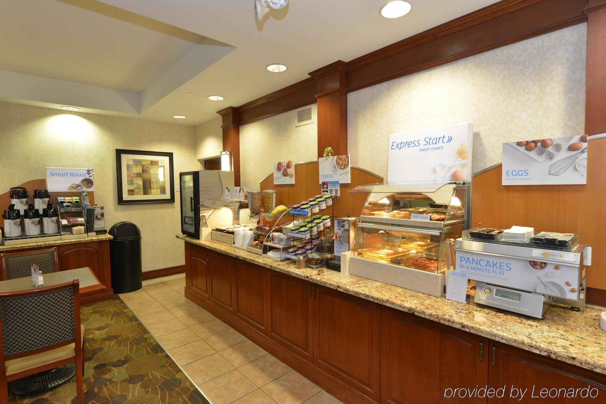 Holiday Inn Express And Suites Guelph, An Ihg Hotel Exteriör bild