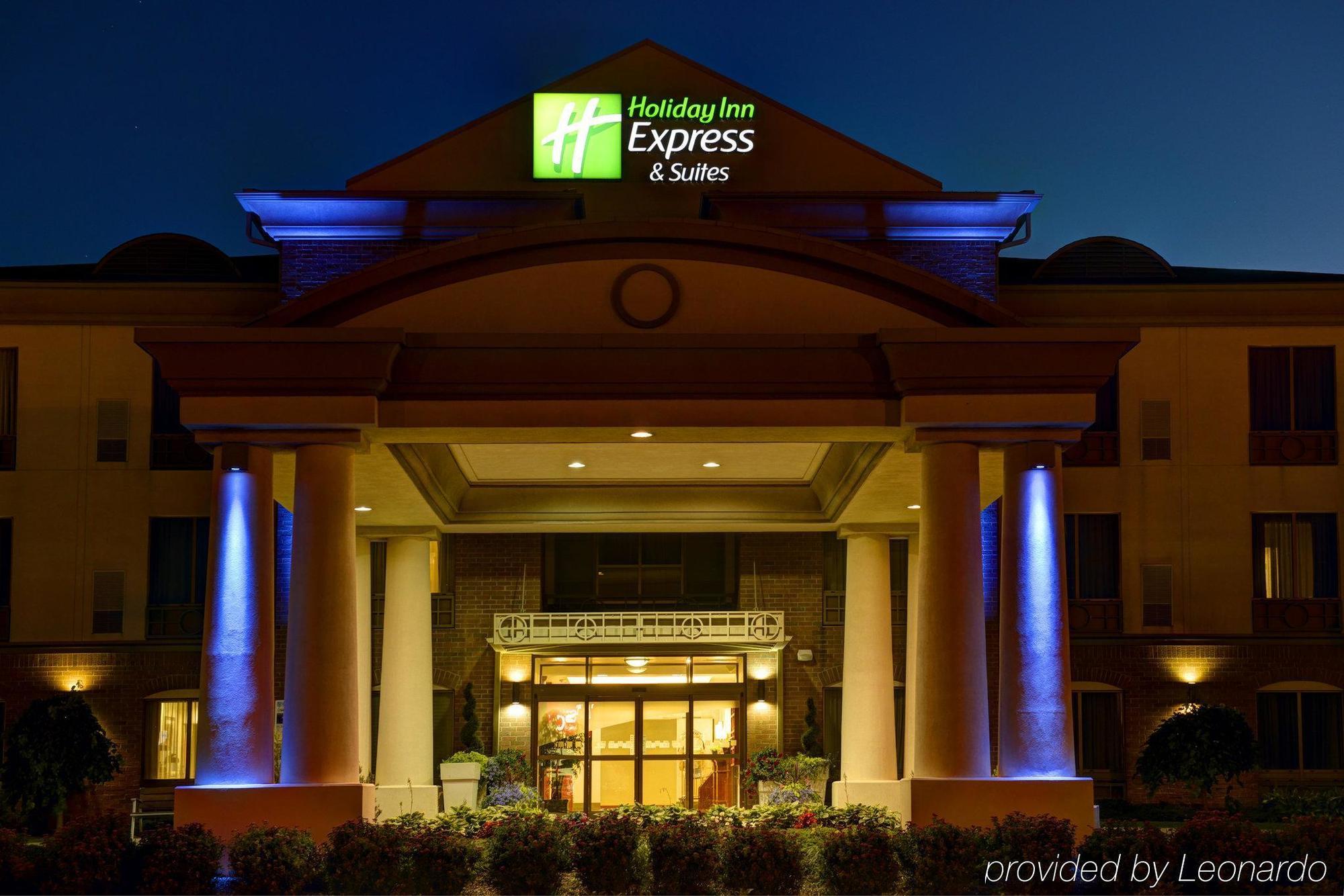 Holiday Inn Express And Suites Guelph, An Ihg Hotel Exteriör bild